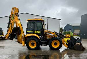 2022 JCB 5CX PRO BACKHOE U5000