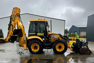 2022 JCB 5CX PRO BACKHOE U5000