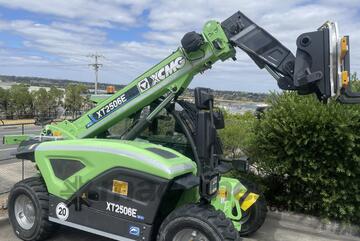 Xcmg   2.5T Lithium Telehandler
