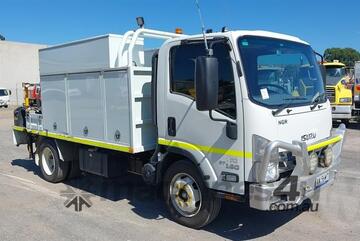 Isuzu   NQR