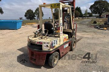 Nissan 1991   PH02 Forklift