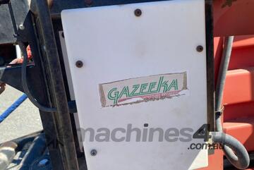 2005 Massey Ferguson 187DE Cutter Square Baler