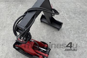   Ozziquip Rotary Grapple for Mini Loader