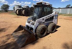 Bobcat 2000   763