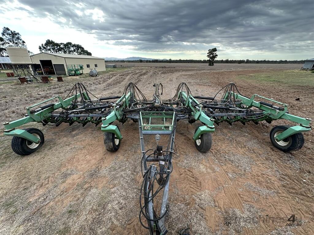 Used boss Boss PD1210 Single Disc Planter Tractor Planters (1232313)