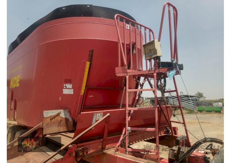 (8674) NDE 2804 ,32 Cubic Mixer