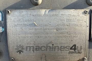 2005 Southern Cross Standard Tri Axle Tri Axle Refrigerated Pantech Trailer