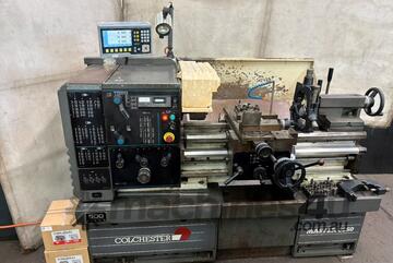 Colchester Master VS3250 with DRO, chucks, steadies, quick change tool post