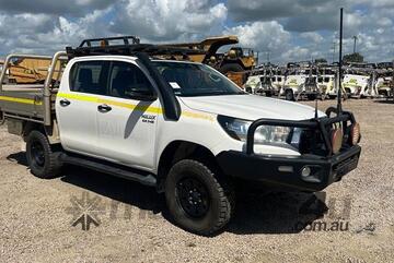 Toyota   Hilux GUN126R