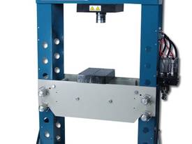Air Over Hydraulic 100Ton Workshop Press -  - picture0' - Click to enlarge
