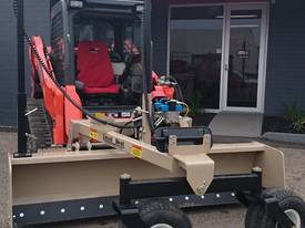 Used DD84 Laser Grader Box Skid Steer Attachment - picture1' - Click to enlarge