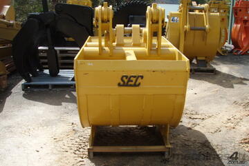 Clamshell Bucket Suit 20 Tonner