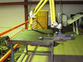 Pneumatic Tapping Arm - picture0' - Click to enlarge