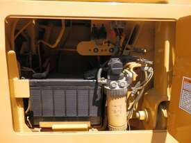 Duel Slope Blade D4G XL Dozer / CAT D4 Bulldozer  - picture1' - Click to enlarge