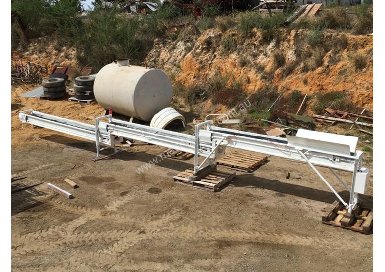 caption CONVEYOR 12 METRES