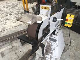 Used Belt Grinder - picture0' - Click to enlarge