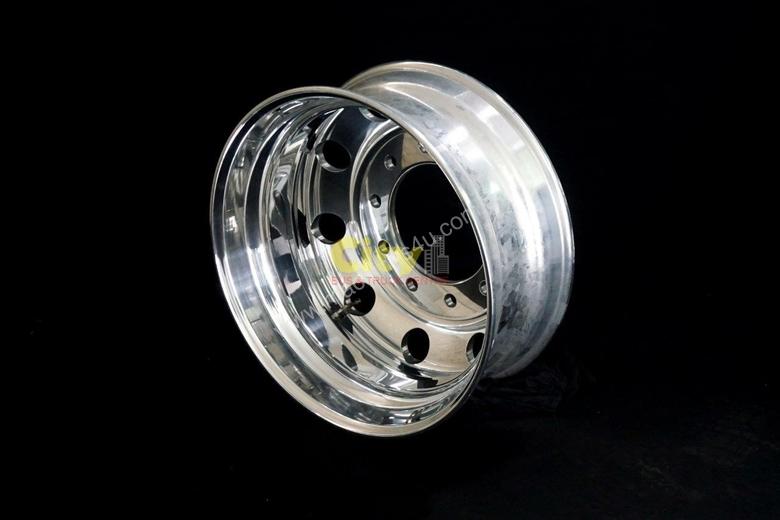 caption 10/285 8.25x22.5 Alcoa Polished Drive Alloy Rim