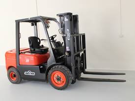 Wecan 3.5 Tonne Forklift Brand New Gold Coast - picture1' - Click to enlarge