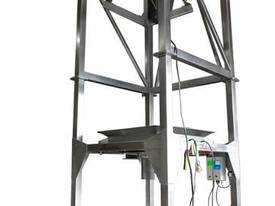 IOPAK BBU-A/SS - Bulk Bag Unloader with Electric H - picture0' - Click to enlarge