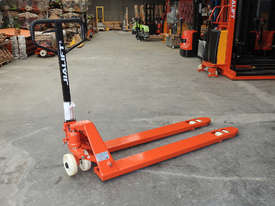 Length 1500mm Width 520mm Hand Pallet Jack/Truck Capacity 2.5t - picture2' - Click to enlarge