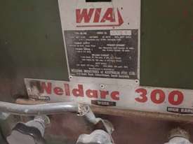 WIA Weld Arc 300 Welder 3 Phase (Australian Made) - picture0' - Click to enlarge