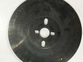 Cold Saw Blade HSS 235Ø x 2 x 32mm Bore 200T - picture2' - Click to enlarge