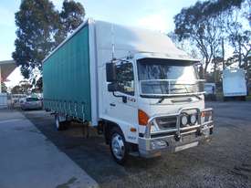 Hino GD Curtainsider Truck - picture0' - Click to enlarge