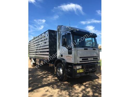 Iveco EuroCargo Stock/Cattle crate Truck