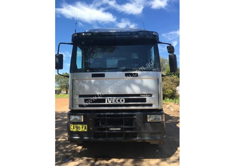 caption Iveco EuroCargo Stock/Cattle crate Truck