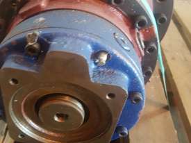 Hydraulic Gear Drive - picture0' - Click to enlarge