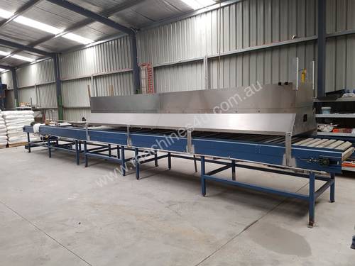 Large gas operated microniser (toasting unit) in good condition
