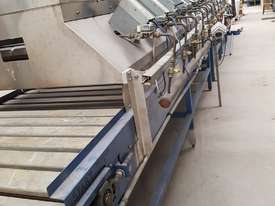 Large gas operated microniser (toasting unit) in good condition - picture0' - Click to enlarge