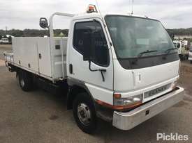 2004 Mitsubishi Canter 3.5 - picture0' - Click to enlarge