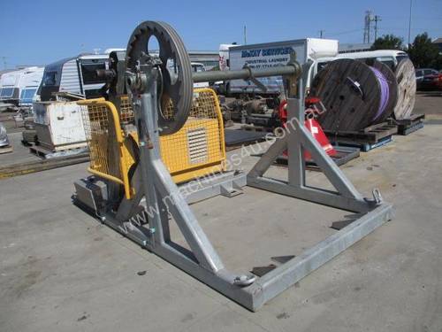8ton cable drum stands with drum drive , diesel powered 5Kn recovery , remote controls