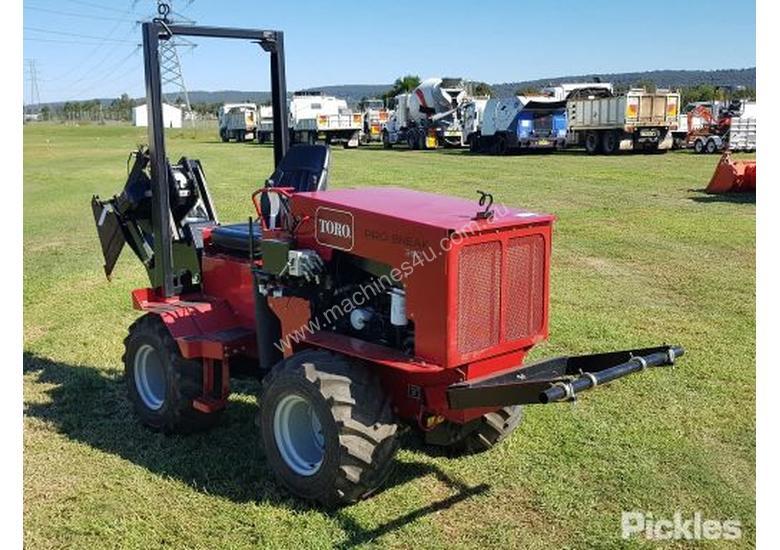 caption 2014 Toro Pro Sneak 360