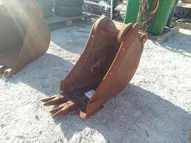 Bobcat 350mm Bucket - picture0' - Click to enlarge