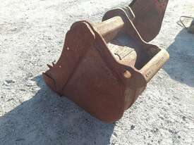 Bobcat 350mm Bucket - picture1' - Click to enlarge