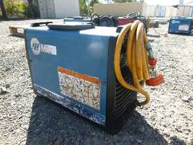 MILLER ELECTRIC MAXSTAR 200DX Welder - picture0' - Click to enlarge