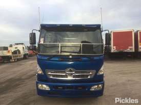 2010 Hino FD1J Ranger - picture1' - Click to enlarge