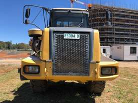 John Deere 250D Articulated Dump Truck - picture0' - Click to enlarge