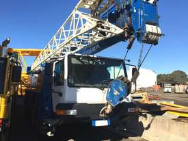 2000 LIEBHERR LTM 1030-2 - picture0' - Click to enlarge