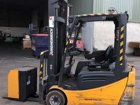 Electric Forklift 1.8 tonne - picture0' - Click to enlarge