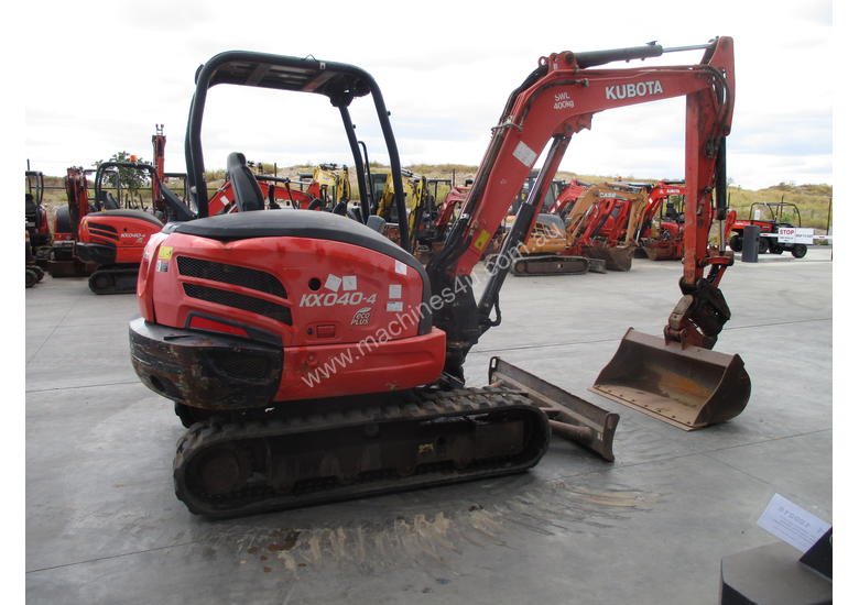 caption Kubota KX040-4 Excavator