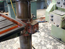 Erlo TCA-50 geared head pedestal drilling machine - picture0' - Click to enlarge