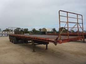 1986 Freighter ST3 45' Flat Top Tri Axle Lead Trailer - T67 - picture0' - Click to enlarge