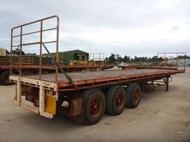 1986 Freighter ST3 45' Flat Top Tri Axle Lead Trailer - T67 - picture1' - Click to enlarge
