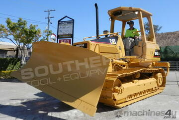 Caterpillar D4G XL Dozer / CAT D4 Bulldozer DOZCATG Caterpillar D4G XL Dozer / CAT D4 Bulldozer DOZCATG