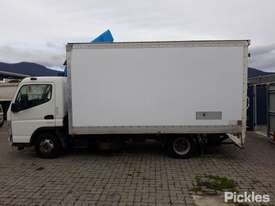 2013 Mitsubishi Fuso Canter - picture2' - Click to enlarge