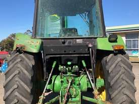 John Deere 3140 4WD Cabin Tractor - picture0' - Click to enlarge