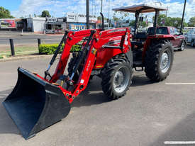 Massey Ferguson 2625 FWA/4WD Tractor - picture0' - Click to enlarge